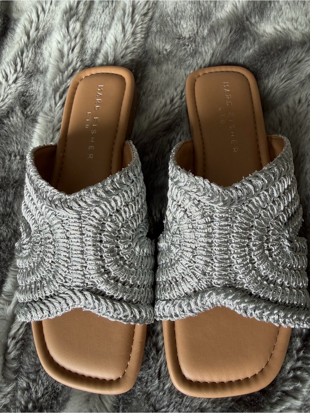 NWOT Marc Fisher LTD silver flat sandals